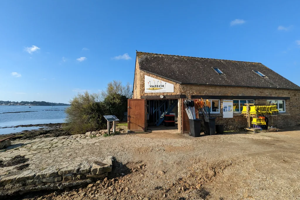 Varec'h Kayak Bretagne nautical base.