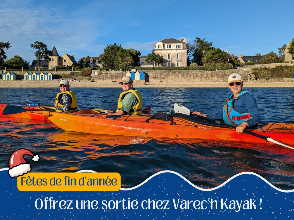 Photo de kayak de mer devant la grande plage d'Ile-aux-Moines.